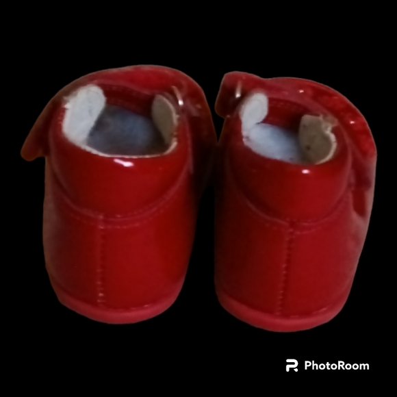 Toddler Girl's Dogi Red Mary Janes - Picture 5 of 7